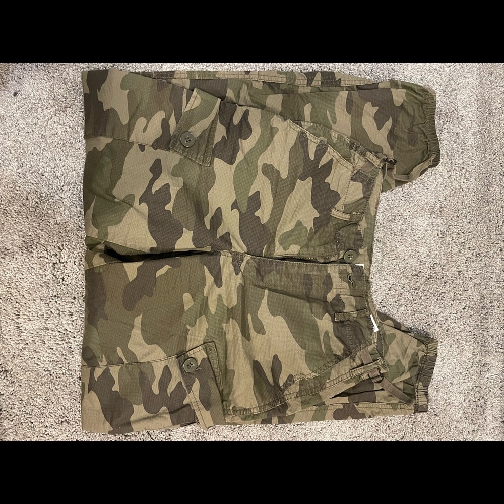 GARAGE Jogger Camo Pants
